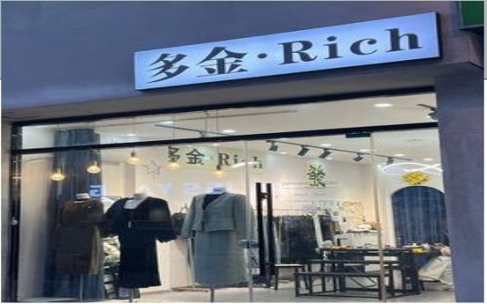 融安要开店？先在门头上下功夫